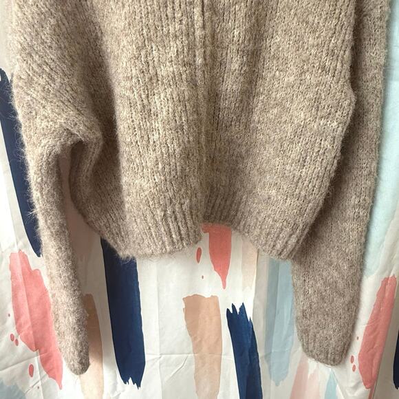 Halogen Tan Fuzzy Wool Blend Zip Front Cropped Sweater Hoodie Size Small - Picture 5 of 14